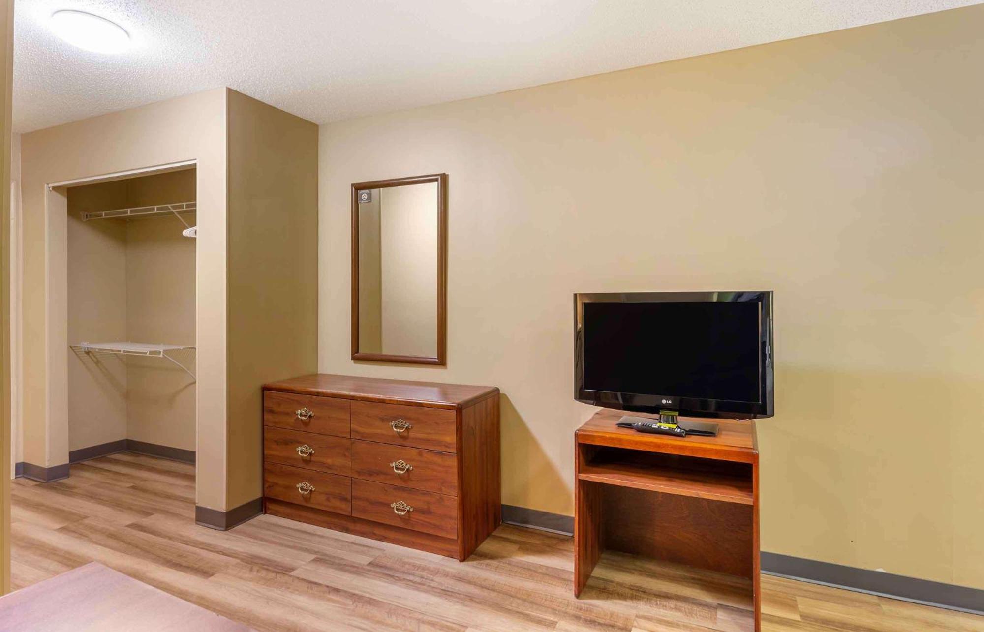 Extended Stay America Select Suites - Richmond - Innsbrook Buitenkant foto